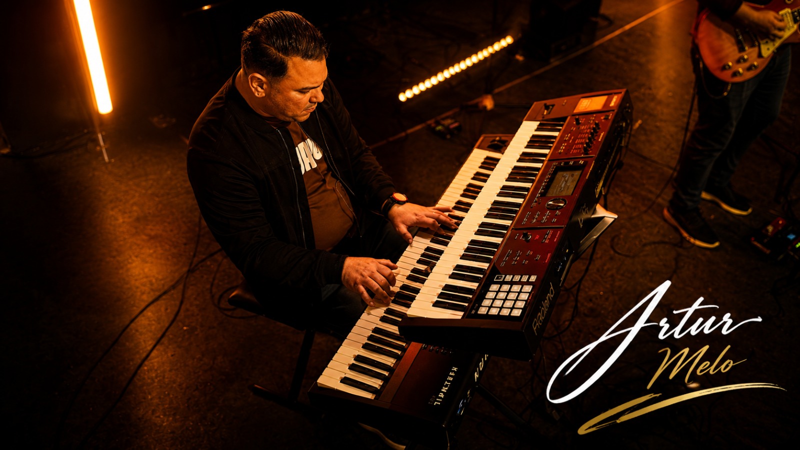 Artur Melo — Teclado